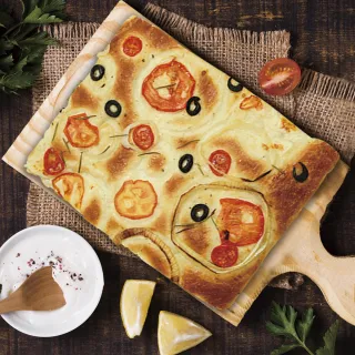 【分享烘焙】義式佛卡夏麵包-田園蕃茄黑橄欖8入組(義大利經典國民美食)