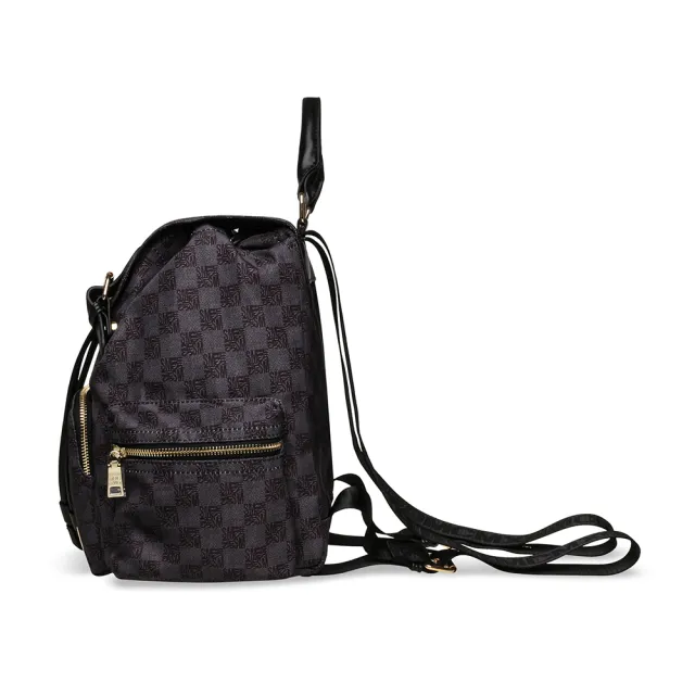 【steve madden】棋盤LOGO軍旅休閒後背包 BPACK(黑色)