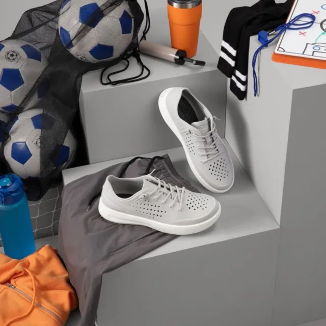 【Crocs官方直營】女鞋 InMotion舒樂 繫帶鞋 SportsSneaker 運動鞋(210832)