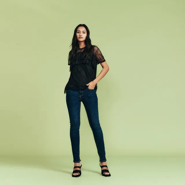 【ICHE 衣哲】Cop.Copine 法國原裝進口層次微透視感蕾絲拼接短袖上衣