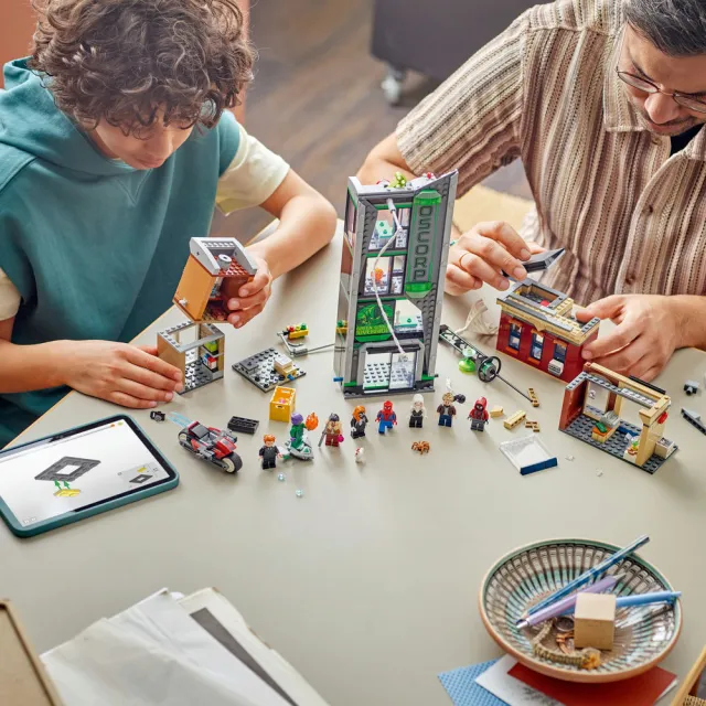 【LEGO 樂高】漫威超級英雄系列 76324 蜘蛛人大戰奧斯朋企業(Marvel 蜘蛛人 兒童玩具 積木)