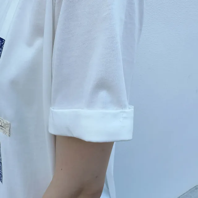 【Hana Mokuba】花木馬日系女裝圓領圖騰印花兩側收口上衣(T恤)