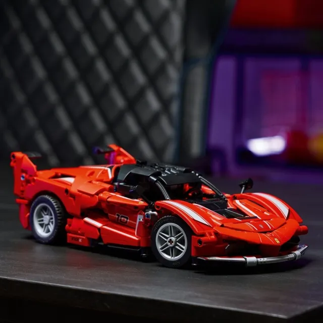 【LEGO 樂高】科技系列 42212 Ferrari FXX K(法拉利跑車 賽車模型 居家擺設 積木)