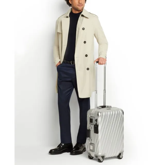 【TUMI】19 Degree 鋁合金登機箱 - 霧面黑(TUMI 官方旗艦店)