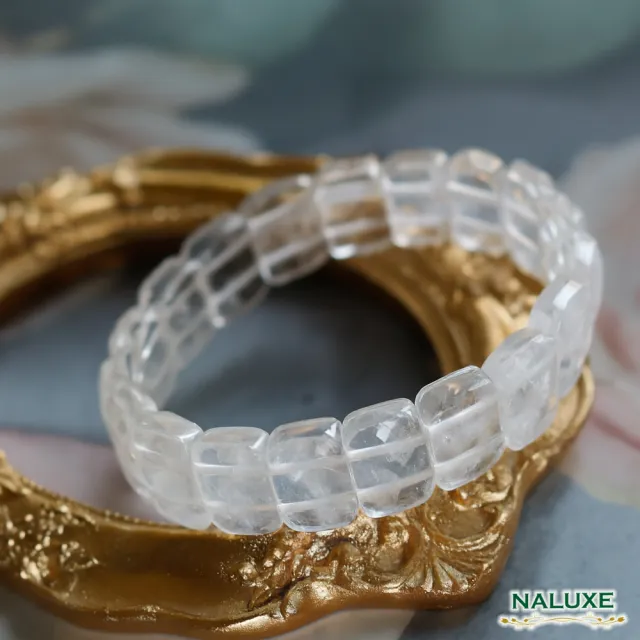 【Naluxe】白水晶 鑽面雕刻開運手排｜雲間微光(淨化磁場｜提升專注｜能量補給｜排除雜念｜加強運勢)