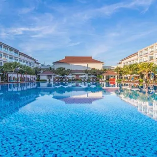 【一起旅遊】奢華在峴五星玩會安巴拿山5日(指定日出發寒假不加價)