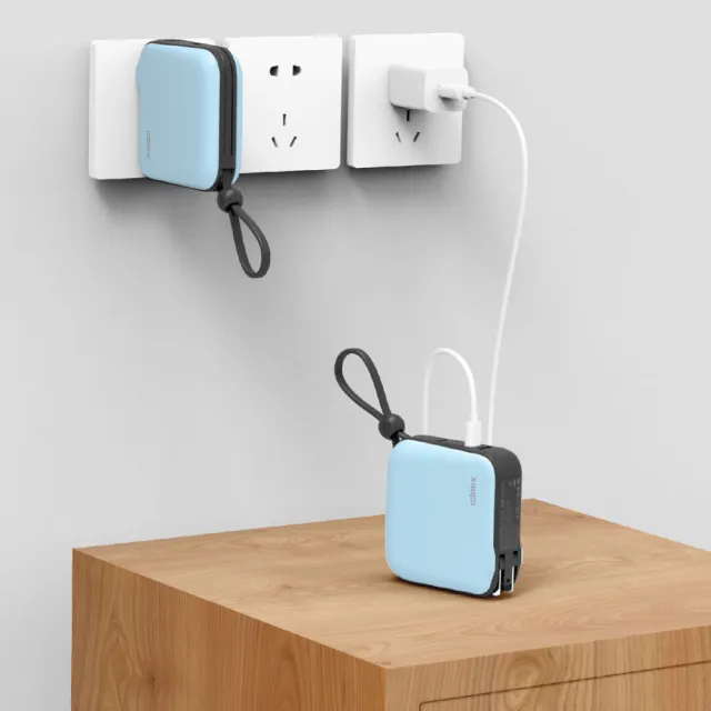 【idmix】MR CHARGER CH05Pro10000mAh Type-C旅充式行動電源(自帶TYPE-C線 PD20W/QC18W快充版)