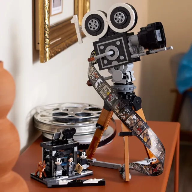 LEGO 樂高】迪士尼系列43230 華特迪士尼復古膠卷攝影機(迪士尼一百週年
