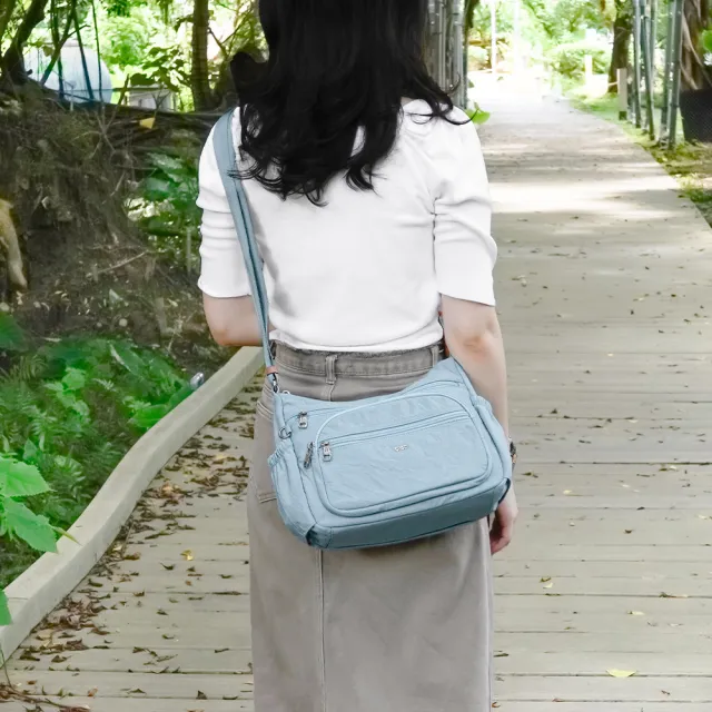【OMC】雙11 輕盈紙感橢圓袋多隔層側背斜背包33601(粉嫩藍)
