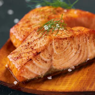 【美威鮭魚】精選鮭魚菲力8入組(120g x 8入／組)