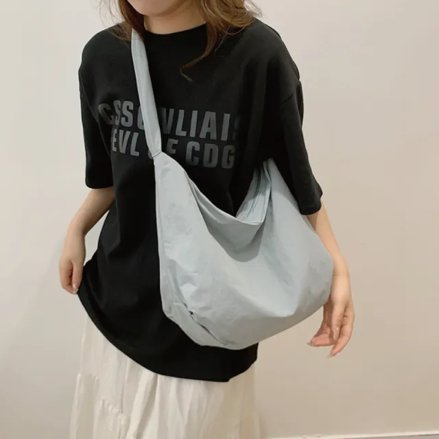 【Sayaka 紗彌佳】雙11 靜好時光・文青斜挎包｜輕量褶皺防潑水大容量肩背包