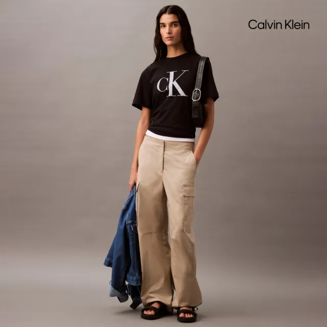 【CALVIN KLEIN】官方旗艦館 CK 標誌方正版型 T 恤_黑色