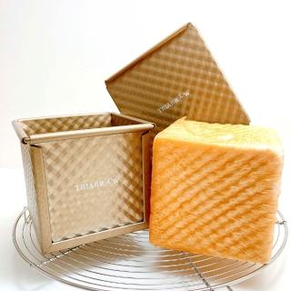 【生活King】正方形吐司盒-波紋(12x12x10.3cm)