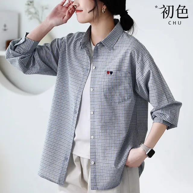【初色】休閒格紋刺繡長袖翻領寬鬆襯衫上衣女上衣-共2色-14798(M-2XL可選)