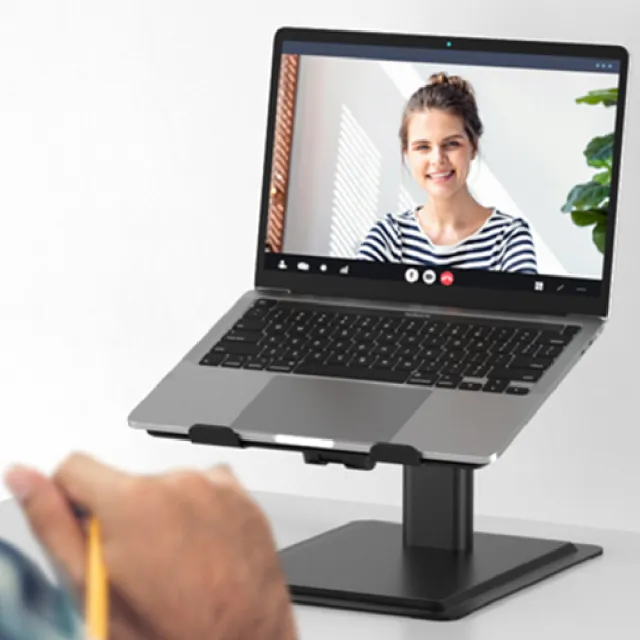【頑皮鬼】Elevon Pro 專業級多功能筆電支架(人體工學設計、下方收納鍵盤、筆電散熱架)