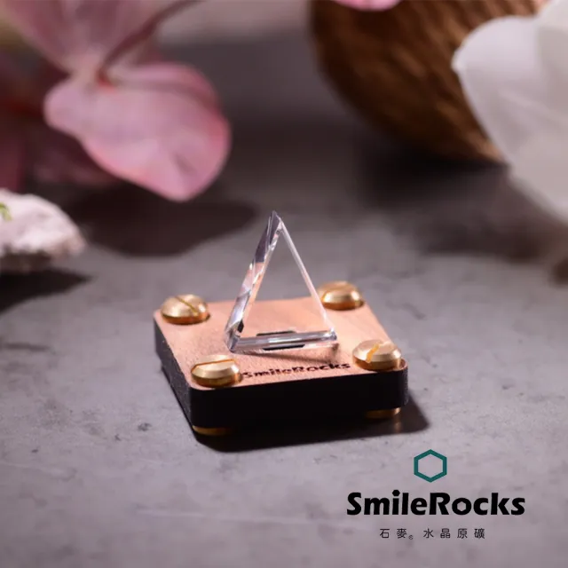 【SmileRocks 石麥】石麥水晶原礦 白水晶三角形No.625370908(SmilePad 4.5X4.5底板)