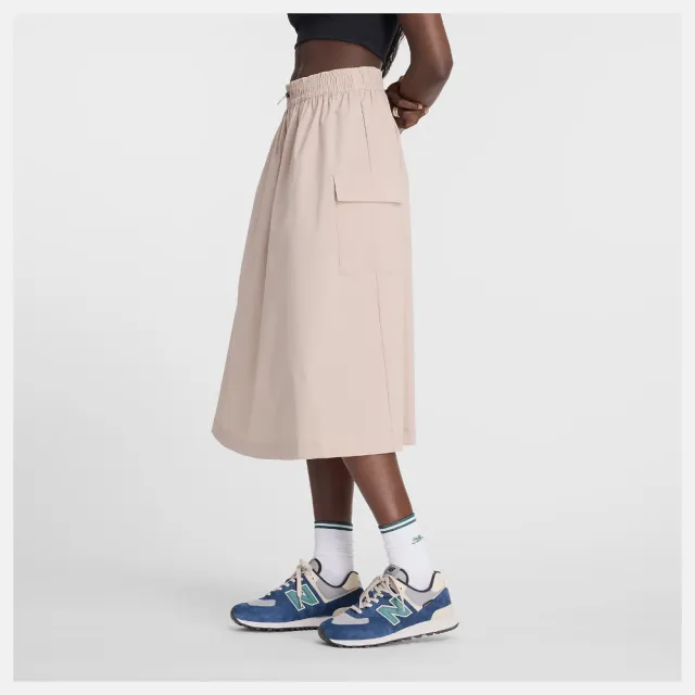 【NEW BALANCE】NB 長裙 女款 運動裙 美規 杏色 WK43551LMR
