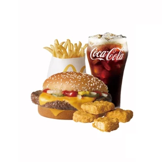 【麥當勞】四盎司牛肉堡+四塊麥克鷄塊+小份薯條+中杯可樂(好禮即享券)