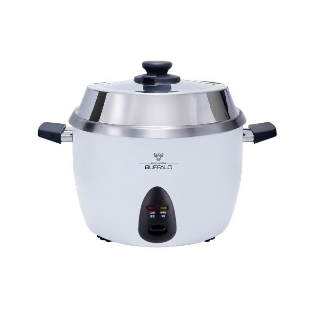  BUFFALO牛頭牌 TC-28BW 電鍋採用高品質不鏽鋼內鍋設計，耐腐蝕易清潔；全配款式包含蒸籠、飯匙等多樣配件，適合日常煮飯蒸煮；提供1年完整保固，品質保證，讓您安心使用這款高效能廚房電器。 