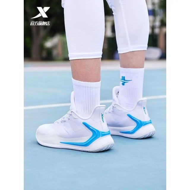 特步 xtep 林書豪 輕靈籃球鞋 低筒實戰籃球鞋(878119120005)