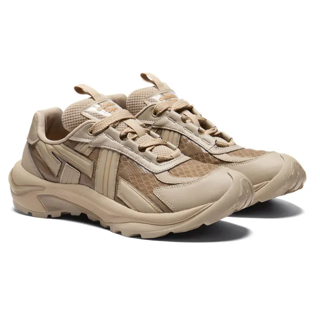 Onitsuka Tiger】鬼塚虎卡其色TIGTRAIL 休閒鞋(1183C612-201) - momo