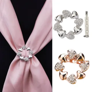 【ANGEL】相連的心鏤空圈圈水鑽打結扣胸針別針絲巾扣兩用款(2色可選)