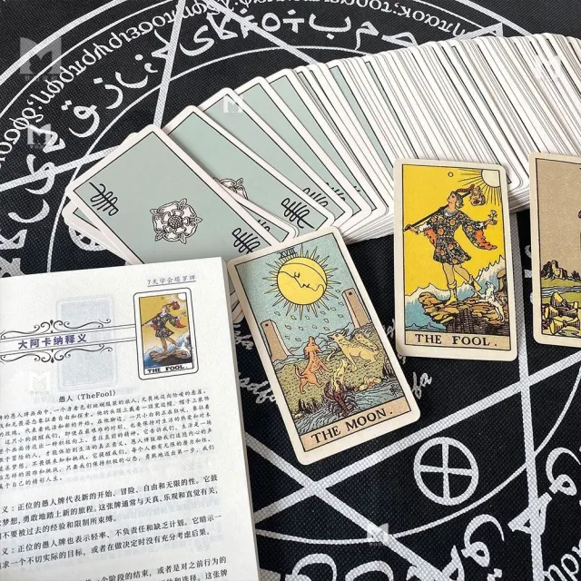【森田小倉】塔羅牌韋特78張套裝初學者WaiteTarot(占卜塔羅 新手入門 全套塔牌 偉斯特羅卡牌 派對桌遊)