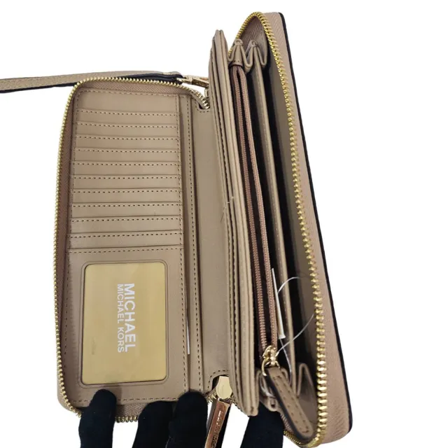 【Michael Kors】MK 經典 PVC拉鍊手掛式長夾禮盒組(送禮)