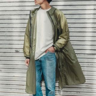 【KIU】日本 史上最輕盈空氣雨衣 男女適用(406-906 軍綠色)