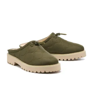 【HELENE_SPARK】率性舒適愛心壓扣鋪棉萊卡布休閒厚底穆勒拖鞋(綠)