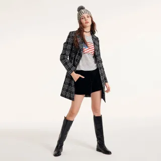 【iROO】天鵝絨繡花短褲