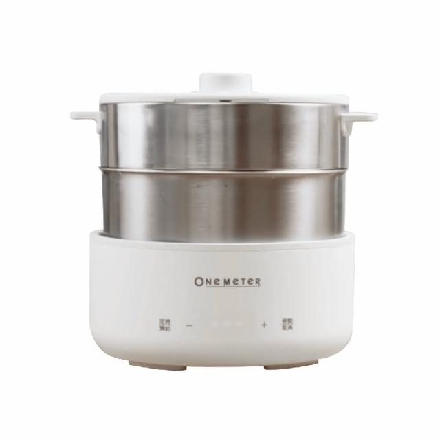  OPK-25043FD 是一款304不鏽鋼內鍋蜂巢不沾設計的多功能電火鍋，具備5段火力定時功能，可作為料理鍋、蒸煮鍋及餐具使用。容量達5L，適閤家庭使用，提供白色系與米色系多樣選擇。產品配備分離式底座、蒸籠、鍋蓋、線材與說明書，輕便易攜，適合現代廚房需求。 