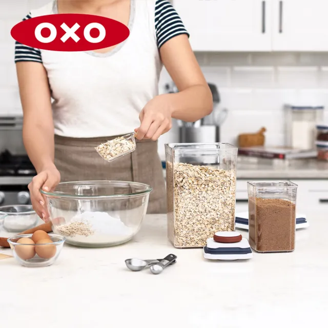 【OXO】細長方1.8L｜ 超值2入｜POP 按壓密封收納保鮮盒(16*8*24 cm 單手開蓋 整齊堆疊)