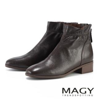 【MAGY】腳後拉鍊羊皮素面低跟短靴(咖啡)