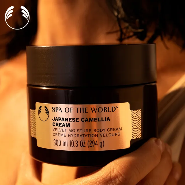 【THE BODY SHOP 美體小舖】日本SPA山茶花鎖水美膚霜-300ML(身體霜/身體乳)