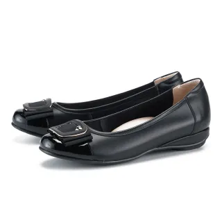 【MAGY】方釦漆皮拼接牛皮平底娃娃鞋(黑色)