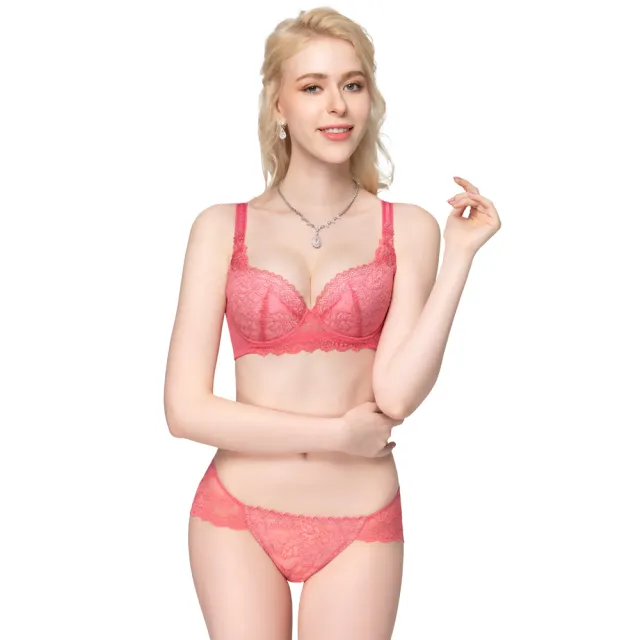 【Swear 思薇爾】撩波幻彩系列M-XL蕾絲低腰三角女內褲(彩霓紅)