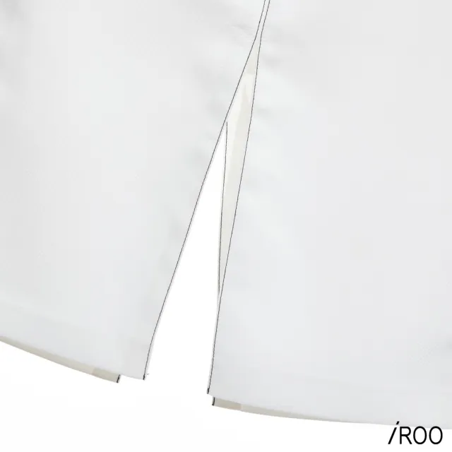【iROO】跳色壓線開叉中長裙