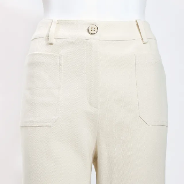 【ILEY 伊蕾】經典厚磅直筒丹寧長褲(白；M-XL；1254028658)