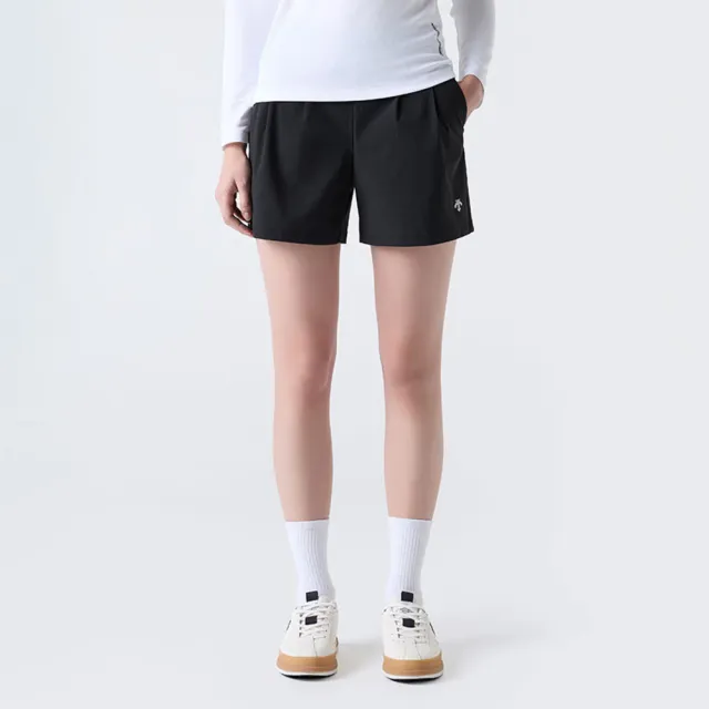 【DESCENTE】短褲 女 4.5吋運動褲 快排 WOMENS WOVEN 4.5 WARM-UP PANTS 黑 SQ322PWP71-BLK0