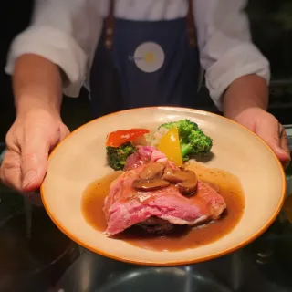 【台北喜來登大飯店】十二廚平日自助式午餐券(YOUBON)