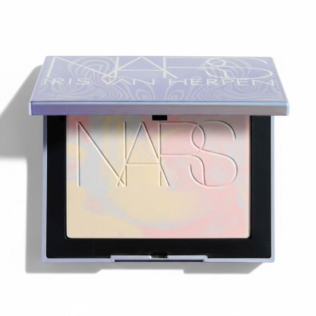 【NARS】裸光幻彩蜜粉餅 10g(月光小白餅/平輸版)