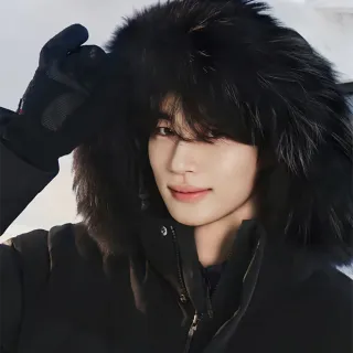 【Discovery Expedition】MILFORD BERTEX 男版長版毛絨帽圈羽絨外套 鵝絨外套(DMDJ8M056-BKS)