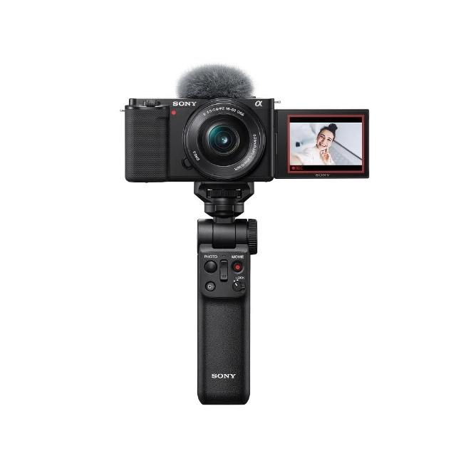 【SONY 索尼】可換鏡頭式數位相機 ALPHA ZV-E10K 16-50mm 手持握把組合(公司貨 保固18+6個月)