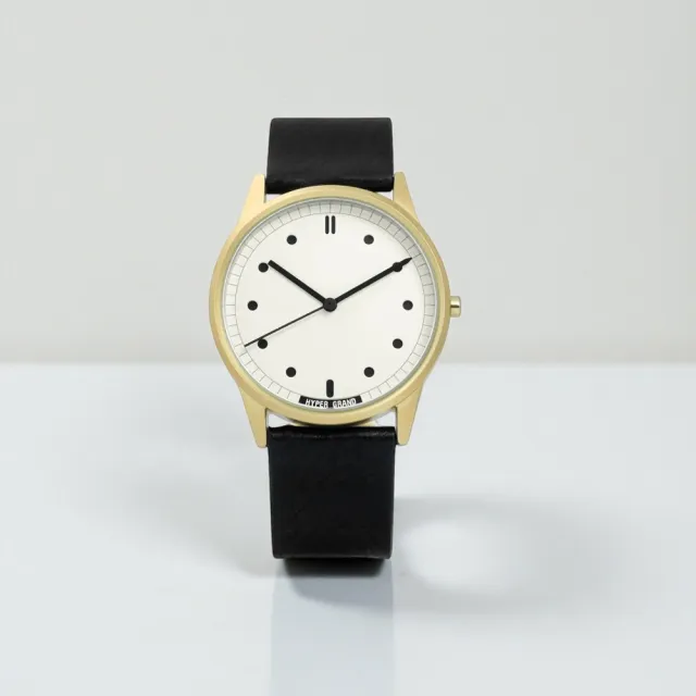 【HyperGrand】Classic Black 極簡工業風真皮手錶 米白x金框x黑 38mm(CW01GWBLK)