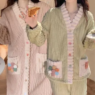 【NEW FORCE】甜蜜珊瑚絨加厚居家睡袍套裝(長袖睡衣/睡袍/可愛睡衣/秋冬睡衣/法蘭絨睡衣)