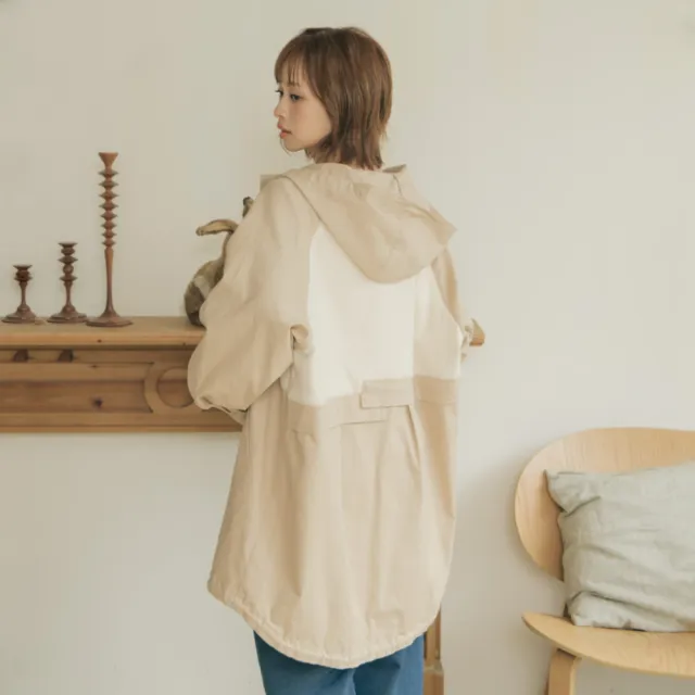 【MOSS CLUB】波浪坑條錯位拼接插肩連帽外套(卡 灰/魅力商品)