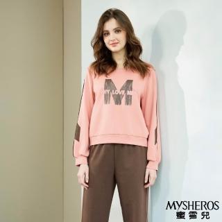 【MYSHEROS 蜜雪兒】棉質混紡造型上衣 俏皮塗鴉感字母 縫線點綴刺繡(粉桔)