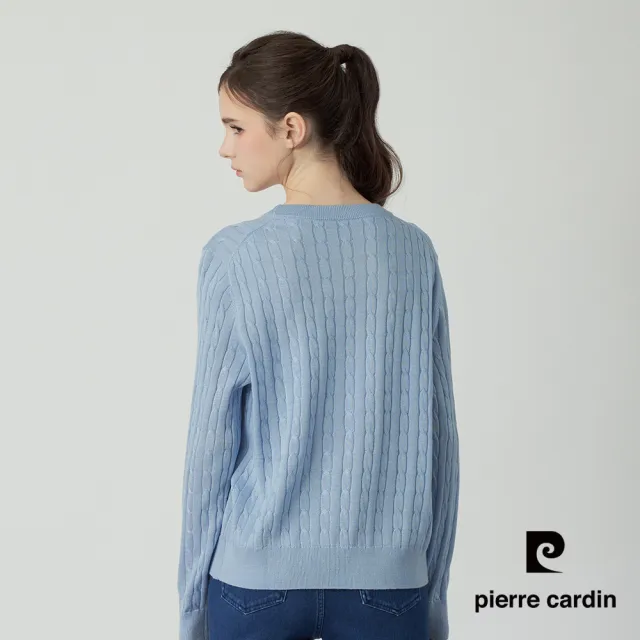 【pierre cardin 皮爾卡登】休閒服飾 女款 羊毛保暖麻花織紋長袖針織衫毛衣-藍灰色(6255471-33)