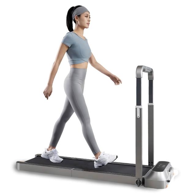 TOKUYO督洋 TT-239 家用電動跑步機，搭載2.0CHP以下持續馬力，提供穩定動力；跑步頻寬度43-48cm，適合各種體型舒適跑步；最大承重100kg以上，堅固耐用；機身重量僅36kg，易於移動；展開尺寸1452x720x1032cm，折疊後1000x720x162cm，節省空間；一年保固，完美家用健身選擇，提升心肺耐力與燃脂效果。